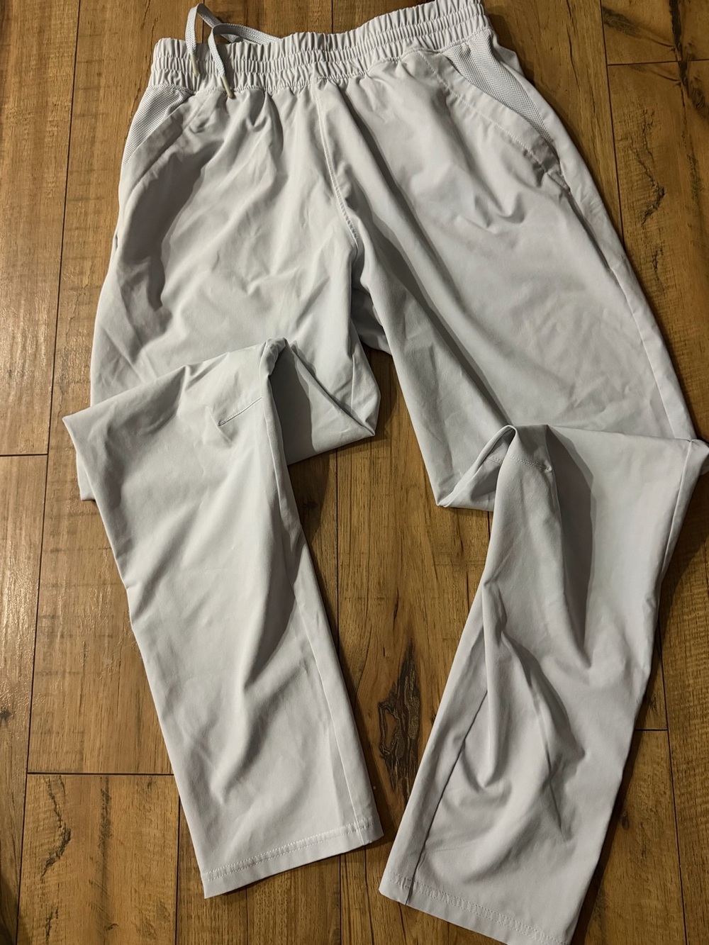 Under Armour Lightweight Light Gray Men's Athletic Joggers